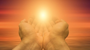 Dios Será Tu Escudo y Luz